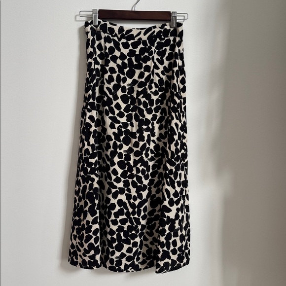 H&M Print Midi Skirt Size 4 - Picture 4 of 6